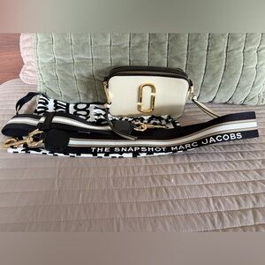 Marc Jacobs Snapshot Black and Cream Crossbody Bag